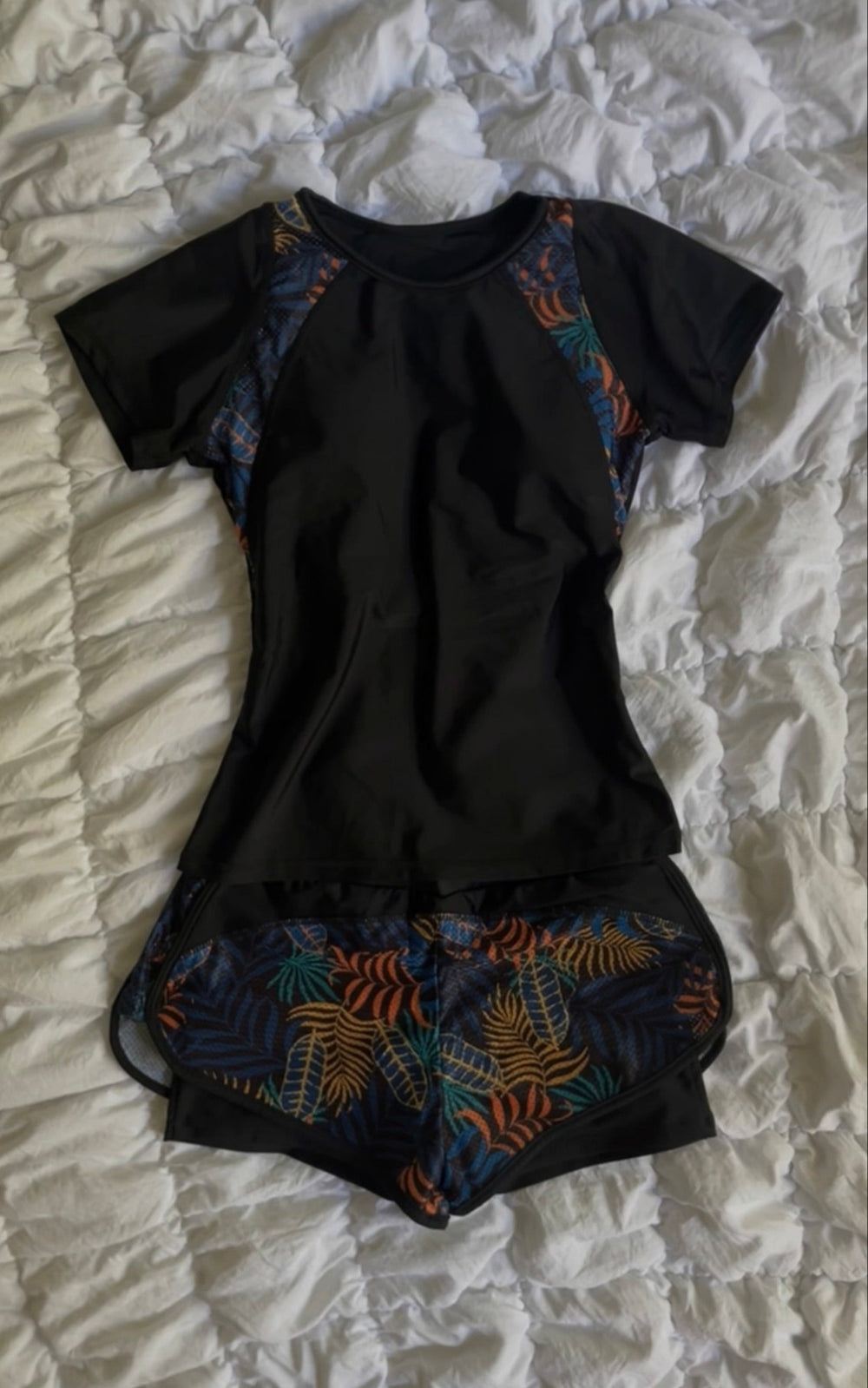 swim shirt with built in bra, shirt and shorts for swimming women, shirt for swimming, shirt to swim in for women, swimsuit t-shirt and shorts set for women, functional swim coverup set or beach swim shorts + swim top set, affordable, high quality, pretty, cute, for swimming teens, includes both shirt and shorts, modest