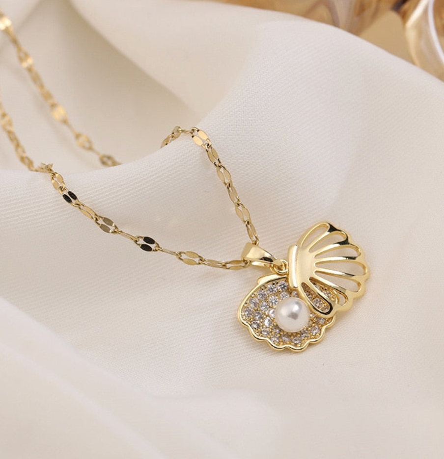 Elise Rose Necklace Elise Rose Necklace